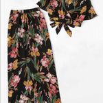 Women’s Plus size Floral Outfit Multi Photo 0