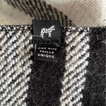 Echo Reversible Striped Ruana Black Size undefined Photo 3