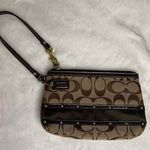 Coach Change Purse, wristlet. Pre owned Photo 0