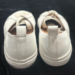 Lucky Brand THE Dansbey size 7 Women's White Sneakers Photo 6