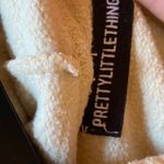 Pretty Little Thing Creme oversized hoodie Photo 4