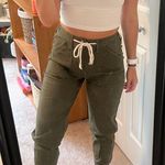 No Boundaries Army Green Joggers / Cargo Pants Photo 0