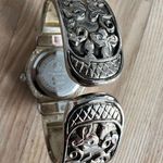 Geneva Elite Ladies Watch Stainless Scroll Hinged Cuff Bracelet Pearl Dial Photo 2