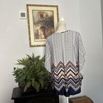 Lavish Women’s  Short Sleeve Blouse Size M Photo 4