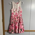 Maggy London  Floral Pink and White Casual Cocktail Dress Size 4 Photo 10