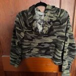 Derek Heart Cropped Camo Sherpa Hoodie  Photo 1