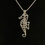 Vintage Silver 2” Seahorse Pendant Necklace w/an Italian 925 Sterling 18” Chain Photo 1