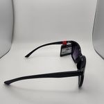 Foster Grant NWT  Black Sunglasses Photo 3