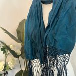 Oscar de la Renta Oscar Del Renta Elegant Blue Scarf with Fringe Photo 3