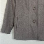 London Fog  Women's Classic Gray Pea Coat Size S Photo 3