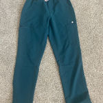 FIGS  Yola Skinny Scrub Pants High-Waisted Photo 0