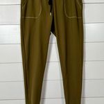 Zyia  Active Olive Green Unwind Athleisure  Joggers, EUC, Size Medium, MSRP $89 Photo 4