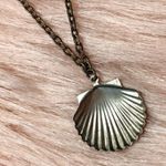 Vintage Seashell Necklace Photo 1