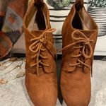 Jessica Simpson Women's Cyntia Ankle Boots Size 8. Photo 3