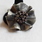 Source Unknown Retro Chic Silver Tone Metal Clear Crystal Flower Like New Statement Brooch Photo 1