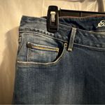 Eddie Bauer  Jeans Womens 16 Blue Slightly Curvy‎ Straight Leg Medium Wash Denim Photo 4