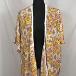 Maurice's Yellow Shawl Photo 0