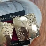 Vintage Debra Tiffany Gold Square Pierced Earrings Photo 1
