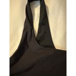 Fabletics  Cropped Black Scoop Neck‎ Tank Top With Built-In Shelf Bra 1X Photo 2