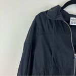 Parsley and Sage Black Zip Photo 2