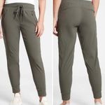 Athleta  Green Trekkie North Jogger‎ Pants Photo 1