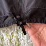 Lululemon  jacket size 4 mesh and nylon brand new cond Photo 3