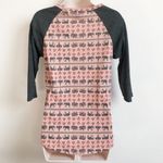 Rue 21 ๐ Elephant raglan elbow sleeve scoop top Photo 1