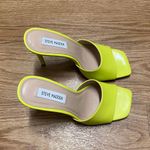 Steve Madden Sandals Photo 4