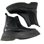Ganni  Black Leather Chelsea Boots Women’s US 8 Platform Lug Sole Grunge Photo 2