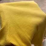 Active USA yellow crop top Photo 3