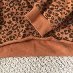 BLANK NYC Womens’ crop sweatshirt Photo 2