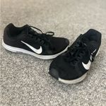 Nike  Black and White Athletic Shoes Photo 0