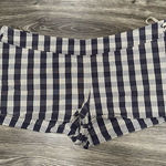 Patagonia Plaid Shorts With Tie up Side Photo 0