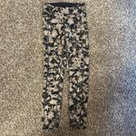 Lululemon  Invigorate HR Tights Leggings Size 4 Photo 0