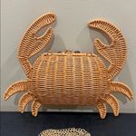 Tommy Bahama  | Crab-Shaped Bag 🦀 w/ Crossbody Chain Photo 5