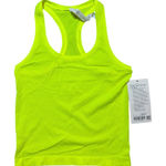 Lululemon NWT  Swiftly Tech RB Tank Top 2.0 Race Length Highlight Yellow Size 4 Photo 0