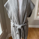 Lands’ End Light Gray Shaker Knit Shawl Collar Sleeveless Belted Sweater Vest L Size L Photo 0