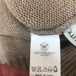 Earthbound EarthBeauty Boutique camel black Ruffle sweater sz Large. Photo 7