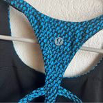 Lululemon  Circuit Breaker Bra
Scatter Star Beach Blanket Blue Black Photo 8