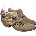 Vince Camuto Women's Sz 7.5 Pamelle Boot Tan Taupe Nubuck Sliced Leather Cutouts Photo 0