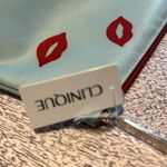 Kate Spade  X Clinque Red‎ Lips Beauty Bag NWT Photo 3