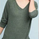 Anthropologie Like New  Postmark Gia Split Ruffle Hem V-Neck Sweater Photo 0