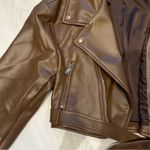 LIONESS cropped brown leather jacket Photo 4