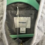 Old Navy Light Grey Quilted Vest with Gold Zipper and Pockets -size M -MSRP $35! Photo 2