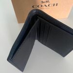 Coach Men’s Wallet Photo 2