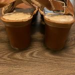 Andrew Geller  Tan Slingback Sandals w/ Silver Circular Designs, Size 9M Photo 4