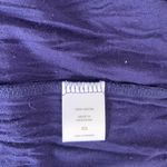 New York & Co Sleeveless V Photo 9