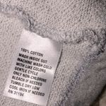 Crown & Ivy large sweatshirt Photo 3