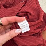 SheIn Maroon Lace Panel Rib Knit V-neck Short Sleeve Stretchy T-shirt Top Sz M Photo 7