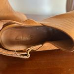 Clarks Clark’s Artisan Women's Tan Slingback Sandals Photo 3